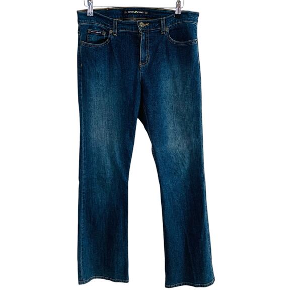 DKNY Size 8R Women's Soho Mid Rise Bootcut Jeans Medium Wash Denim - Picture 1 of 9